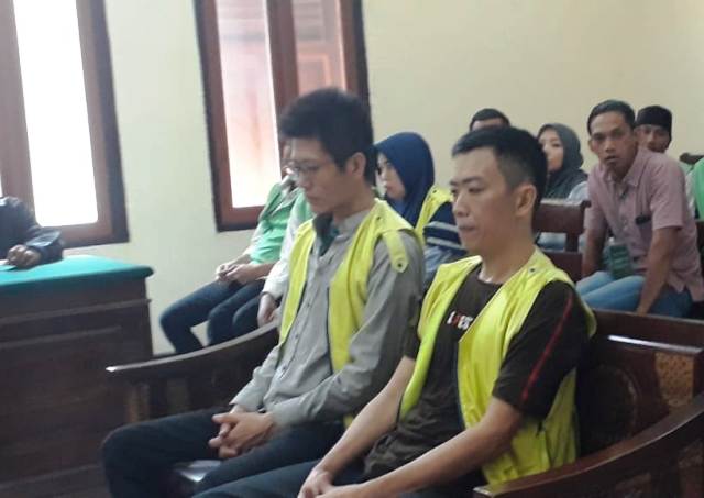 Dua WNA Malaysia Dituntut 20 Tahun Penjara