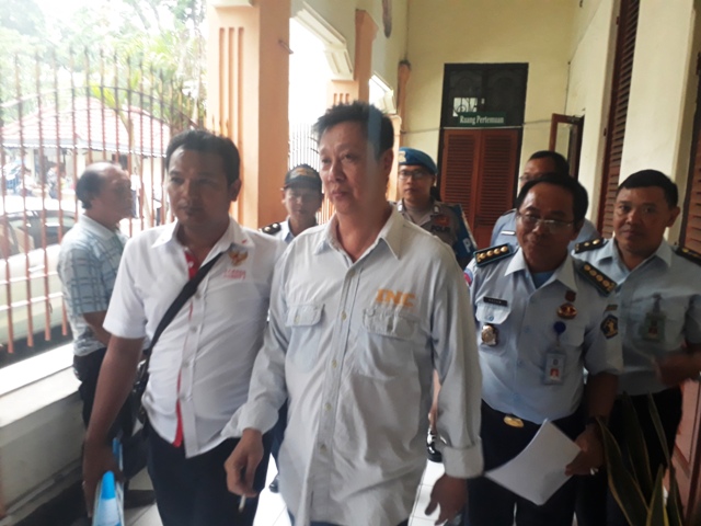 Kepala Balai Pemasyarakatan Jemput Oei Alimin di PN Surabaya