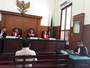 Hakim Tolak Eksepsi Terdakwa Penggelapan Saham PT Surabaya Country